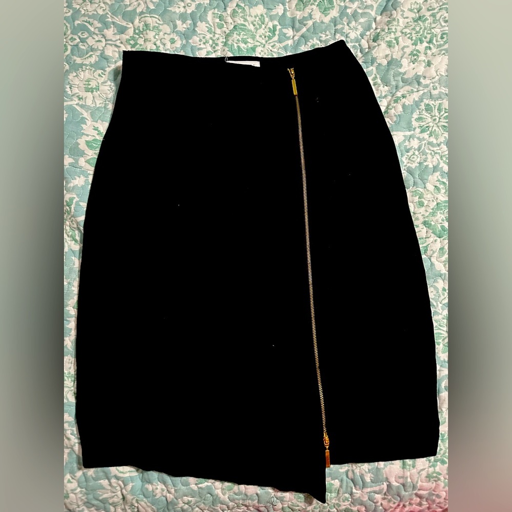Zipper detail pencil skirt
